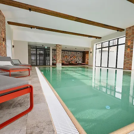 Binnendiek Haus 1 4 *